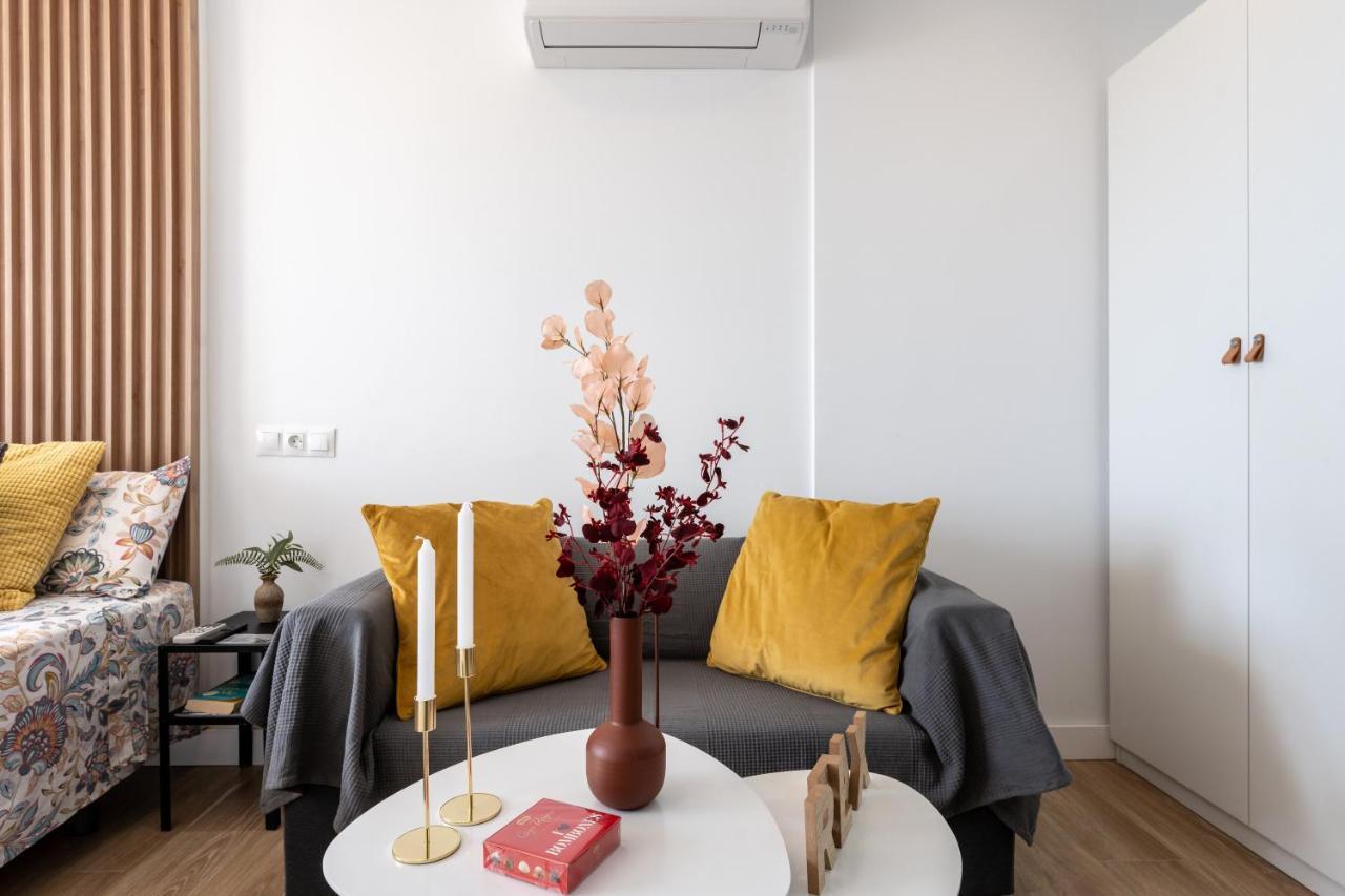 Front Apartment